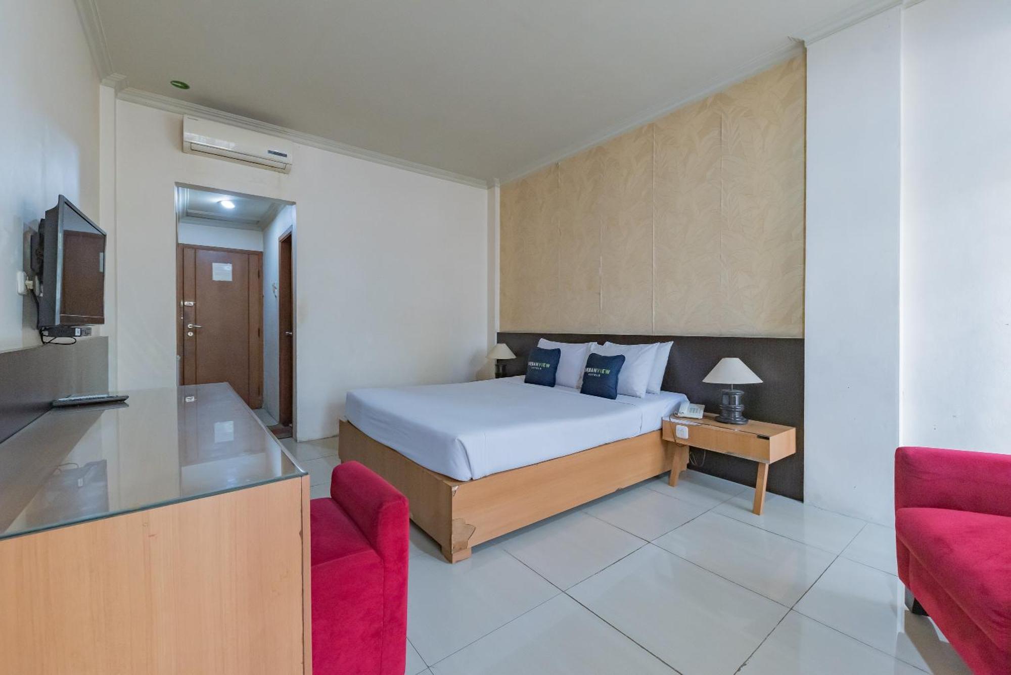 Urbanview Hotel Crown Tasikmalaya By Reddoorz Luaran gambar