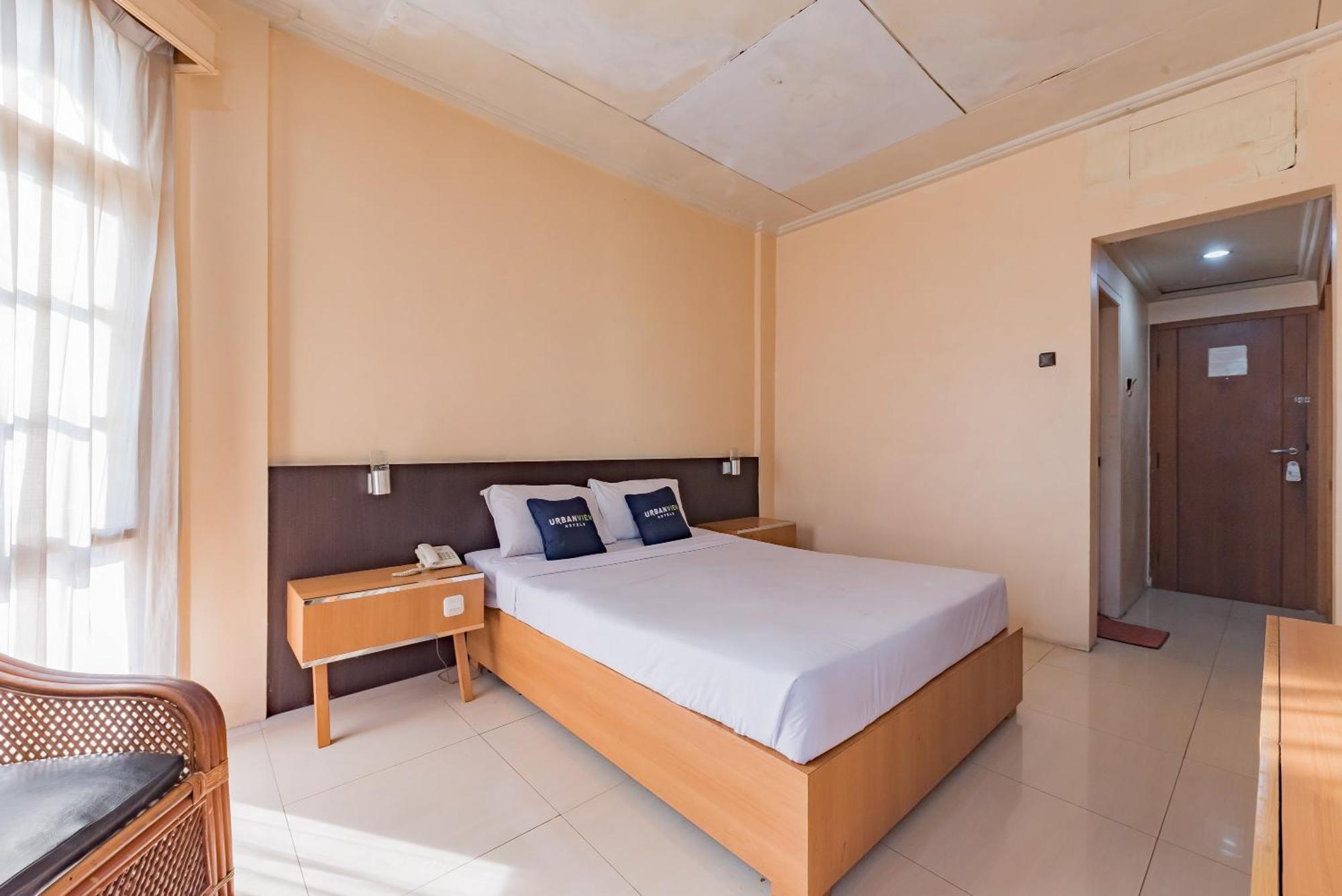 Urbanview Hotel Crown Tasikmalaya By Reddoorz Luaran gambar